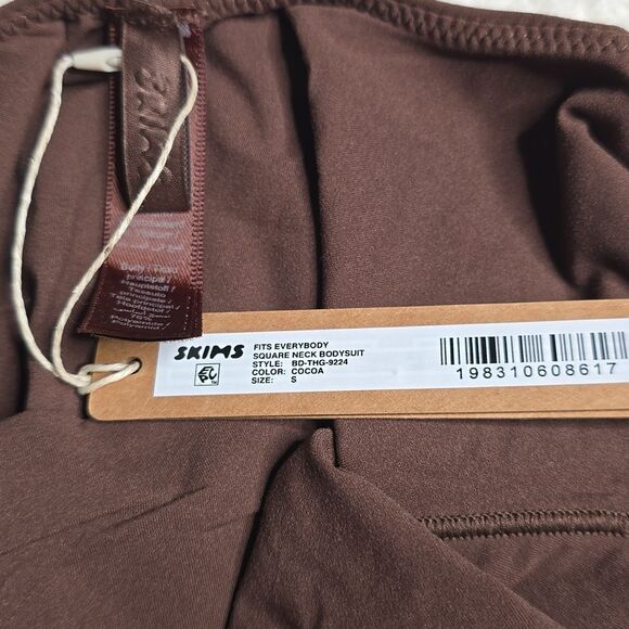 1356 NWT Skims Square Neck Bodysuit Sz Small Color Cocoa - Picture 7 of 9